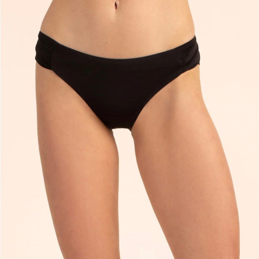 TRINA TURK MONACO SOLIDS ANGLED TAB SIDE HIPSTER bikini bottom